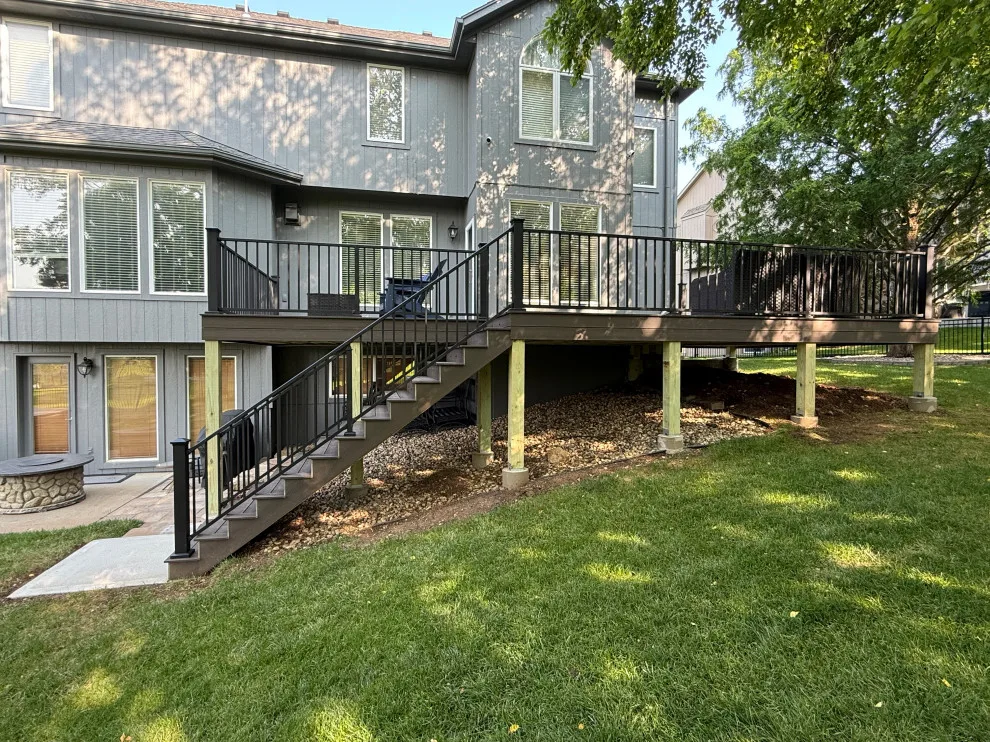 Overland Park, Kansas Composite Deck by DW Elite Decks - Photo 4