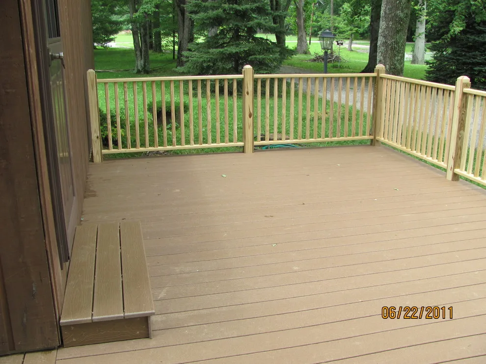 Wood-railed composite deck by Sweetwater Woodcraft - Photo 5