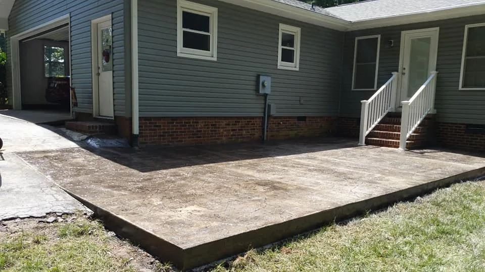 Wray's Concrete Finishing - Photo 9