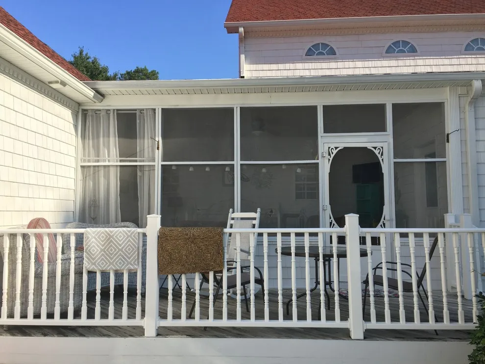 Transformed Stapled Screen Porch to ScreenTight with Superscreen by Screenmobile Of Wilmington NC - Photo 3