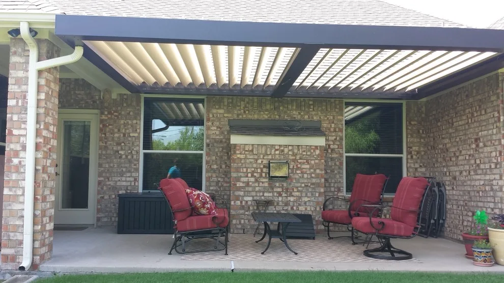 Postless Courtyards by Equinox Louvered Roof - Photo 4