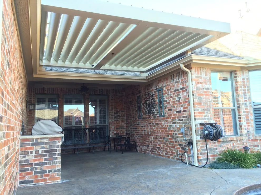 Equinox Louvered Roof - Photo 11