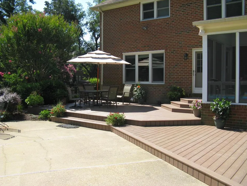 Affordable Custom Decks - Photo 14
