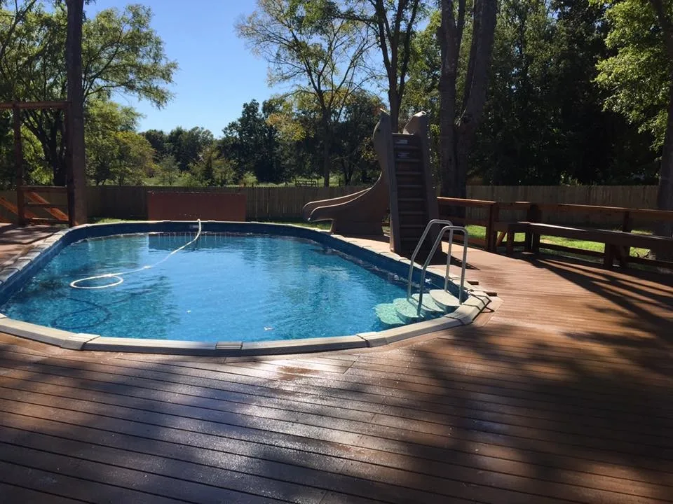 Longview Decks - Photo 12