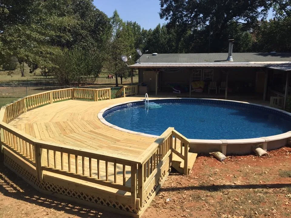 Longview Decks - Photo 8