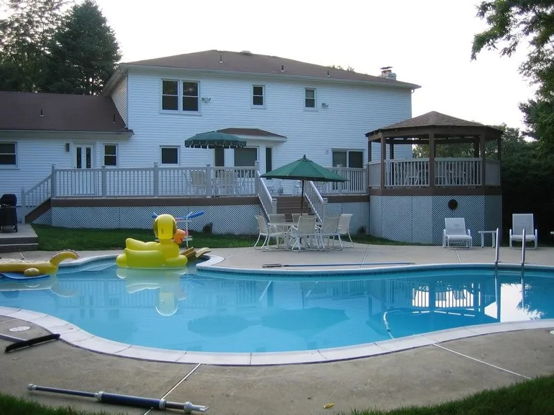 Tailored Decks by Deck Master Home Improvement - Photo 11