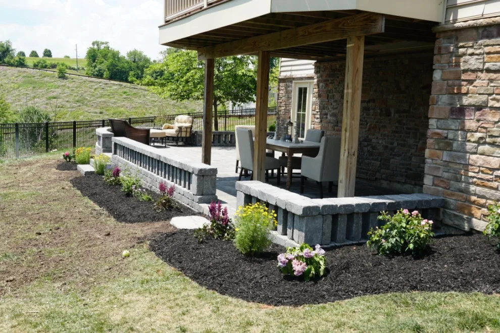 Darin's Outdoor Space by Alumni Landscaping LLC - Photo 4