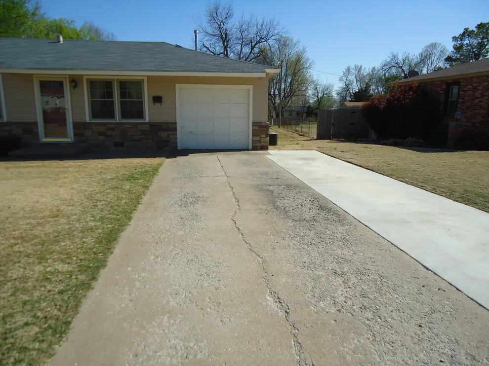 DAVIS GARAGE STRUCTURE by Phoenix Builders Of Tulsa LLC - Photo 6