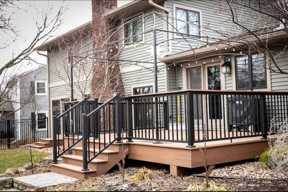 Portfolio Deck by 24/7 Deck Builders - Photo 3