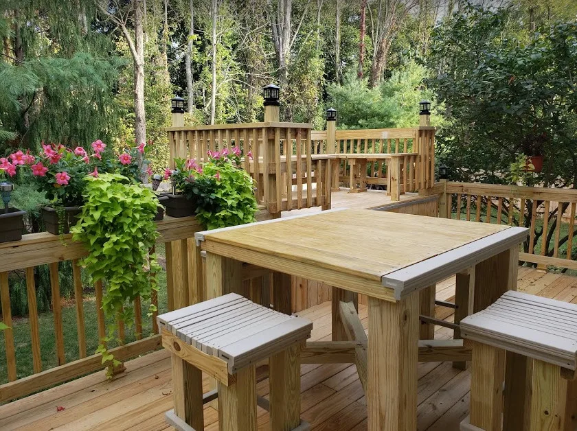 Deck Initiatives by Rox Outdoor Structures Inc. - Photo 8