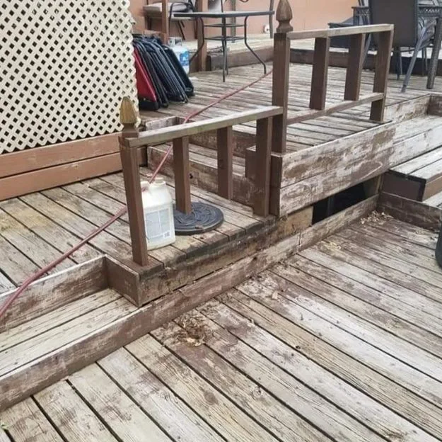 TB Deck & Fence Repair And Powerwashing - Photo 8
