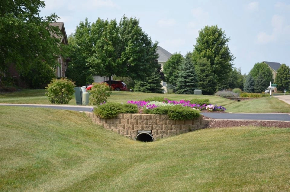 Additional Construction Features by Shamrock Hardscapes And Restoration - Photo 2