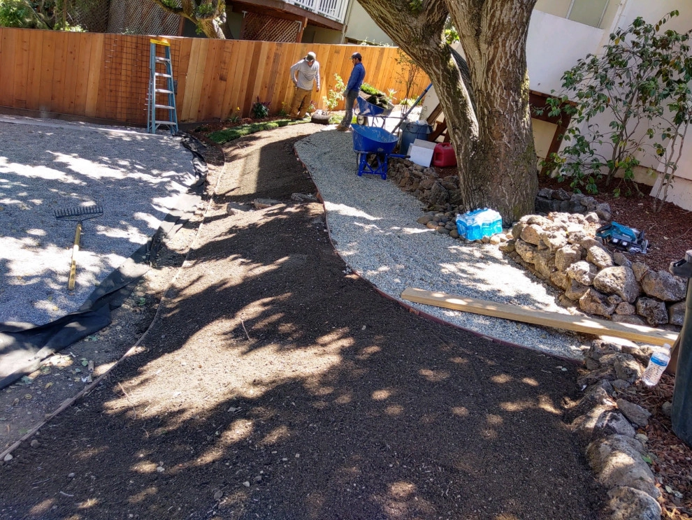 Shaping And Restoring Landscape - Photo 2