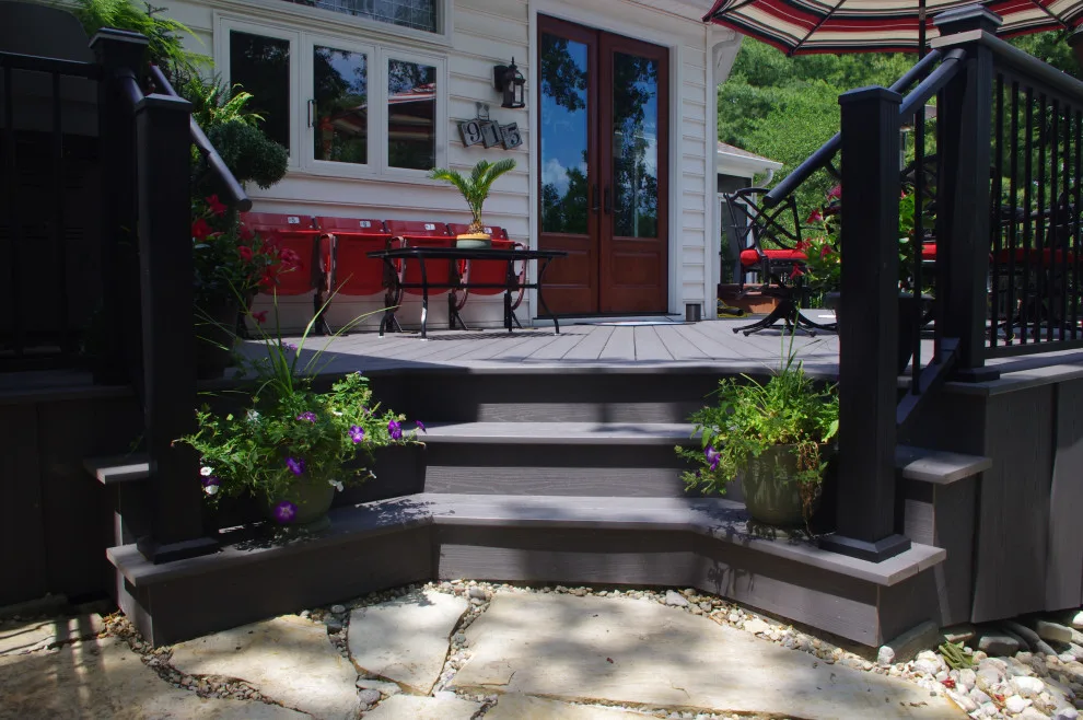 Custom Design Fence And Deck - Photo 11