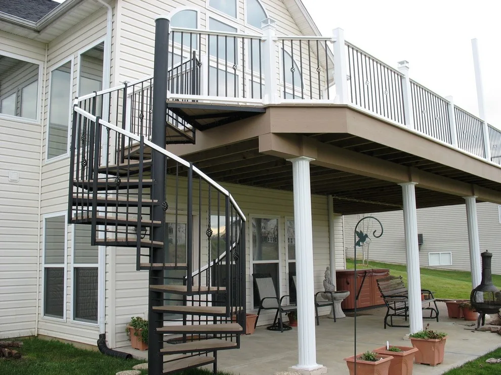Custom Design Fence And Deck - Photo 14
