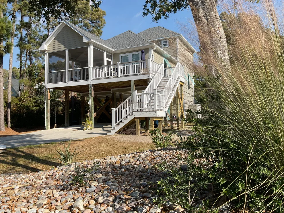 Carteret County Decks by Coastland Custom Outdoors - Photo 2