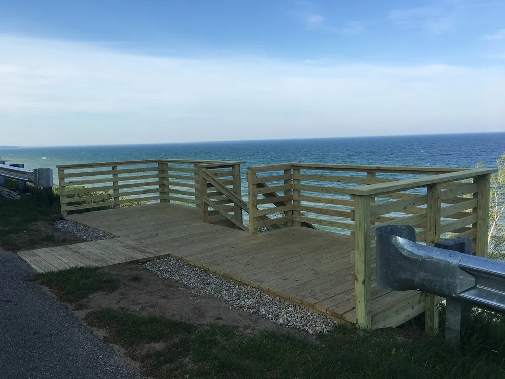 Duneside Decks by Lakeshore Custom Outdoors, LLC. - Photo 38