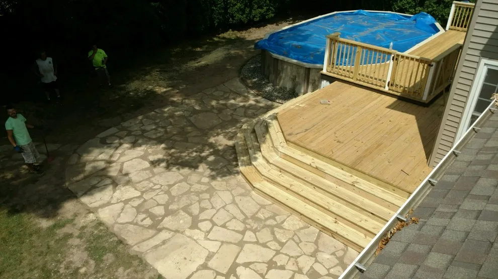 Lakeshore Custom Outdoors, LLC. - Photo 14