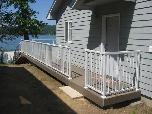Cirrus Designs Inc - Photo 2