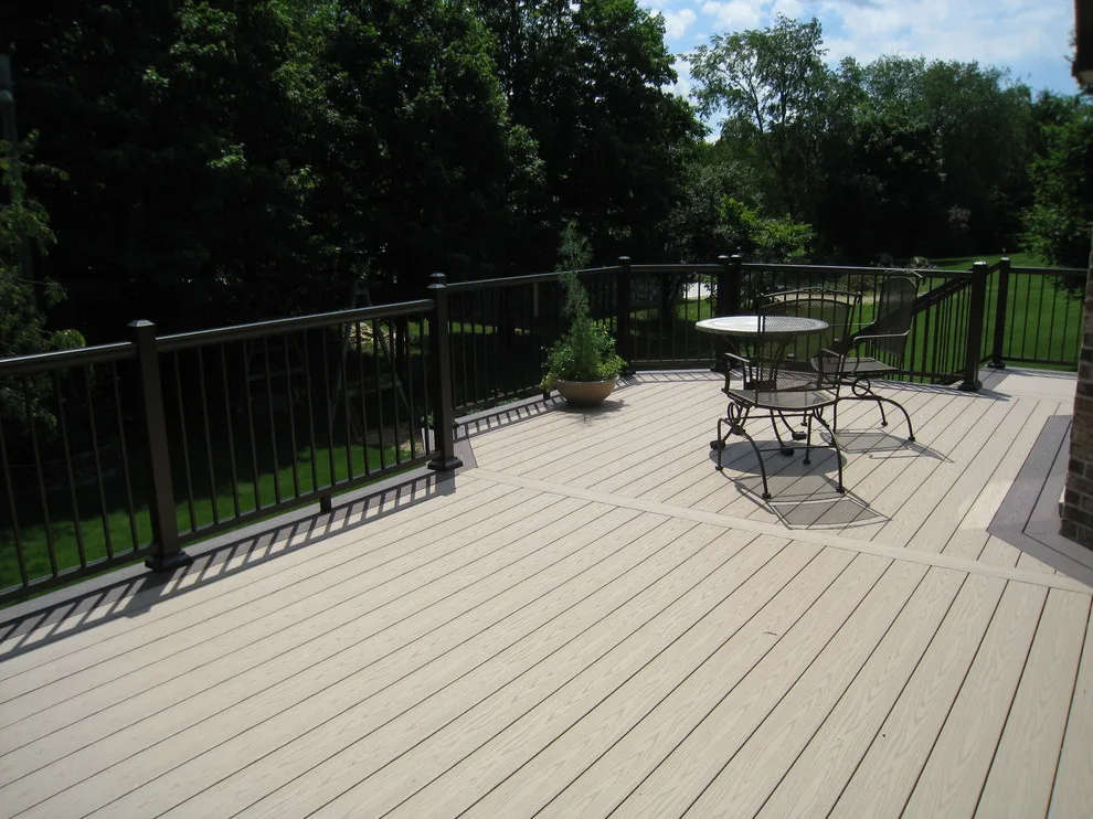 Williams Aluminum Railing - Photo 4