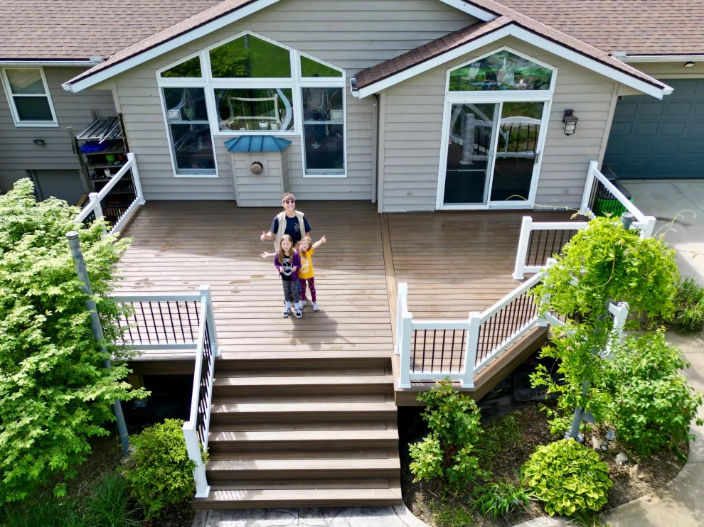 Family-Oriented Outdoor Getaway: DreamDecks' Flexible Design by DreamDecks Ohio - Photo 2