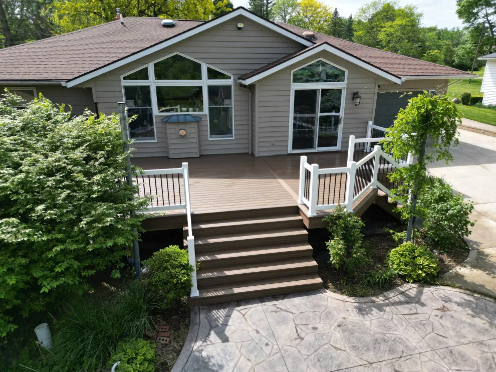 Family-Oriented Outdoor Getaway: DreamDecks' Flexible Design by DreamDecks Ohio - Photo 7