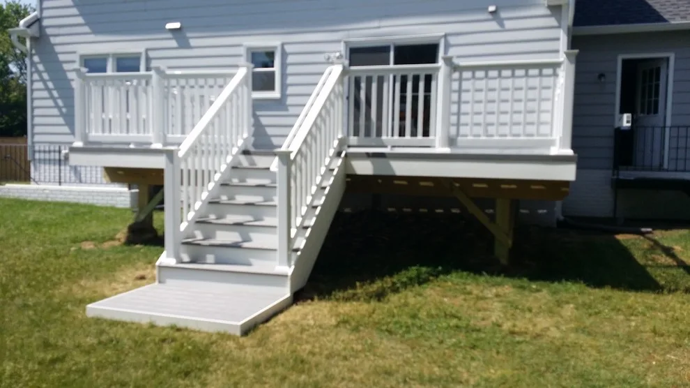 Cottage Deck by Fiberon by Coastal Outdoor Spaces - Photo 4