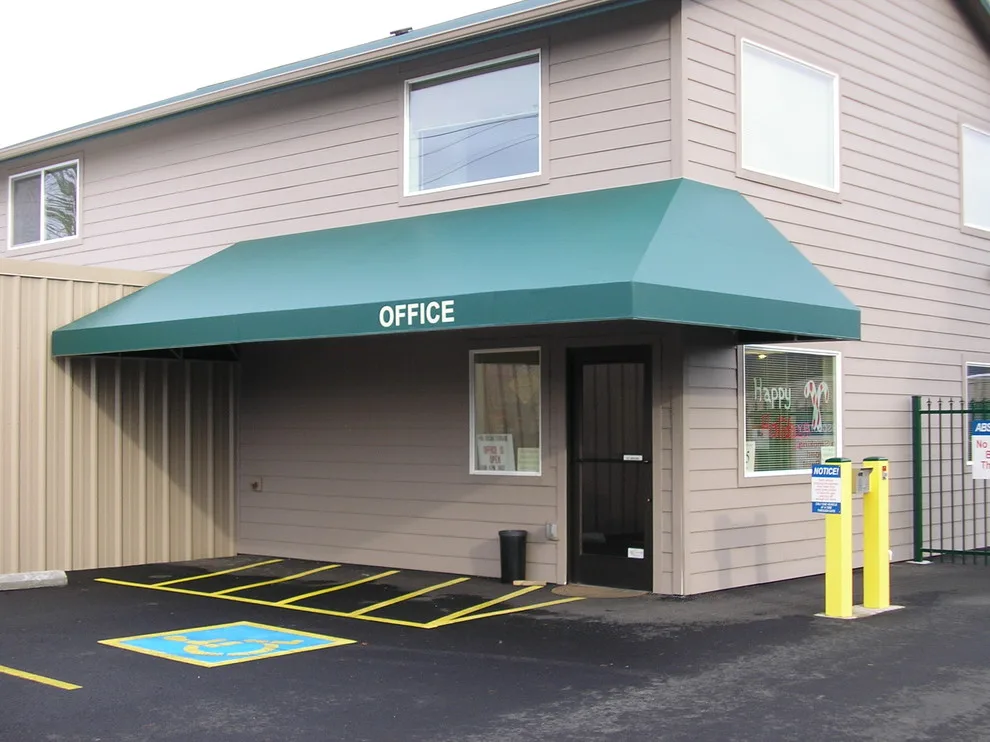Sturdy Fabric Awnings by Creative Awnings & Shelters, Inc. - Photo 5