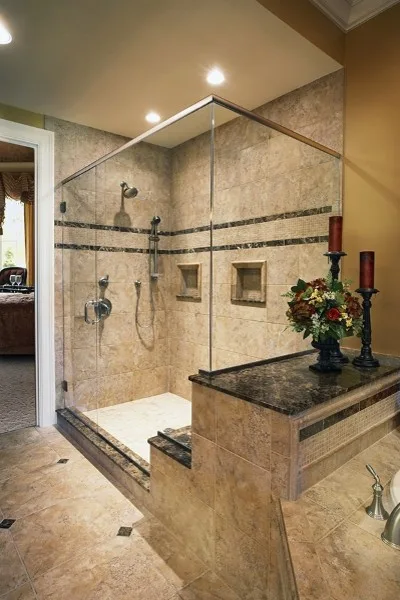 Borderless Shower Enclosures by Garrety Glass - Photo 6