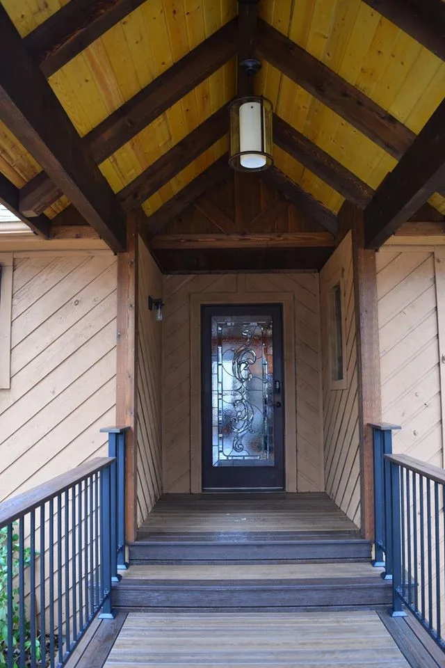 Entryway Veranda by Lazo Pro Patios & Decks - Photo 4