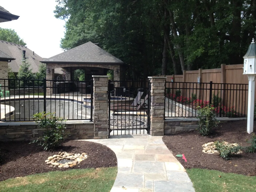Atlas Fence & Decks LLC - Photo 4