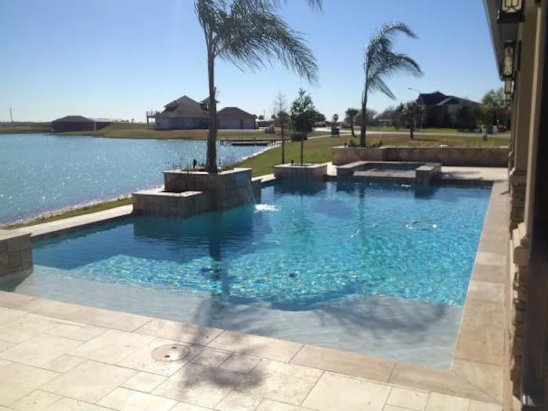 Geometric Swimming Pool - Katy, Texas by Bratton Pools - Photo 2