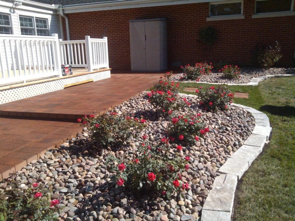Patios by Sid's Unlimited Landscaping - Photo 4