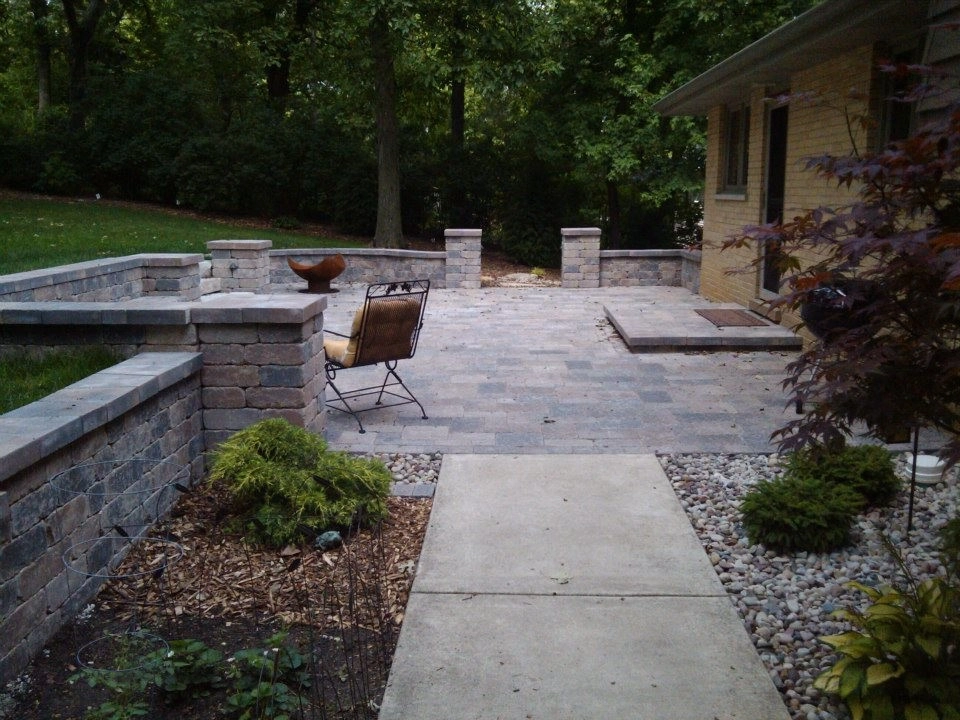 Sid's Unlimited Landscaping - Photo 14