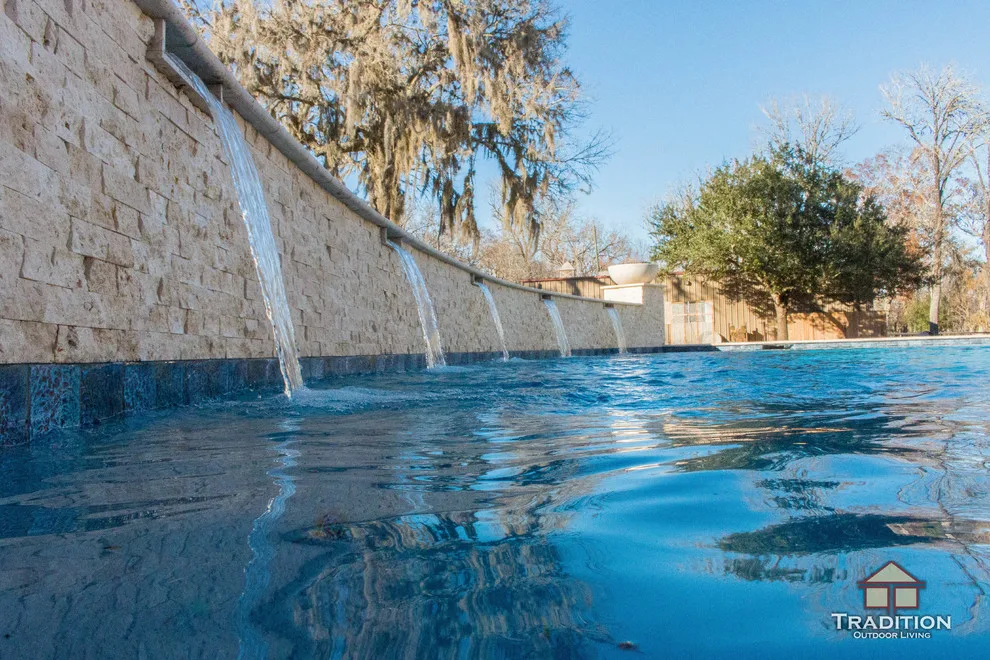 Richmond, TX Grand Pool and Spa by Tradition Outdoor Living - Photo 2