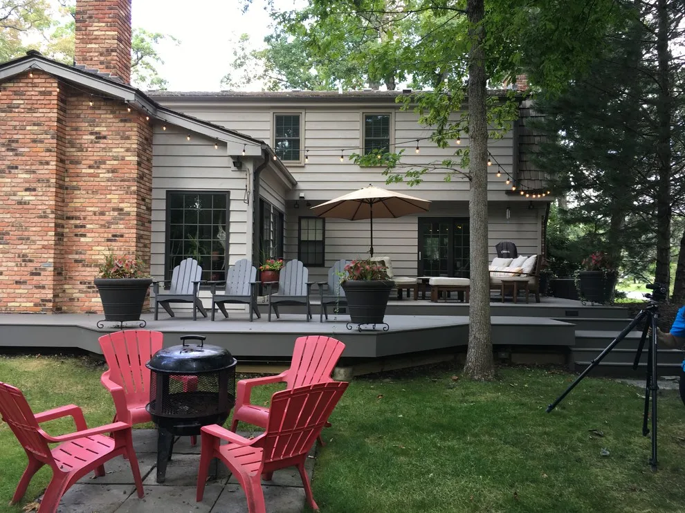 Gray Composite Back Deck with 25-Year Warranty by Deckorators by Unique Deck Builders - Photo 4