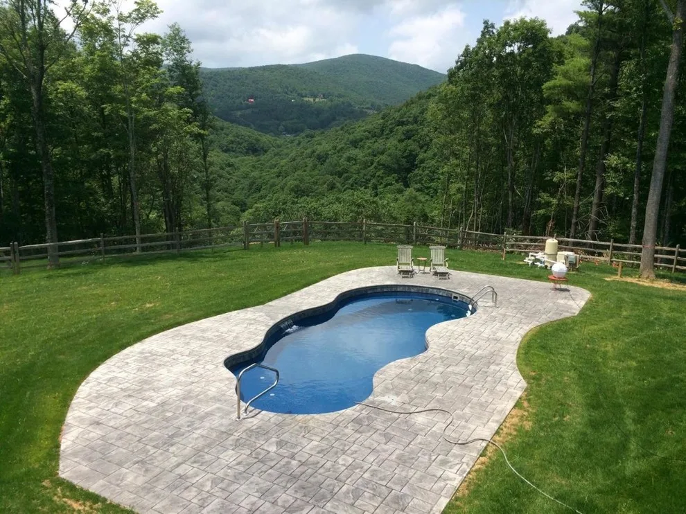 Waterworks Pool & Spa - Photo 9