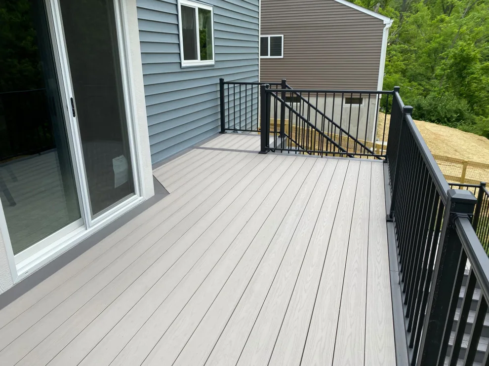 Deck with Steps for Heil by Comfort Zones By Design LLC - Photo 13