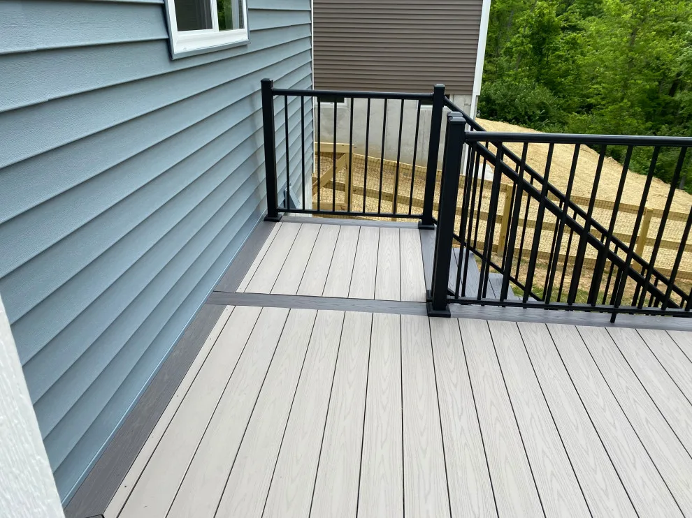 Deck with Steps for Heil by Comfort Zones By Design LLC - Photo 10
