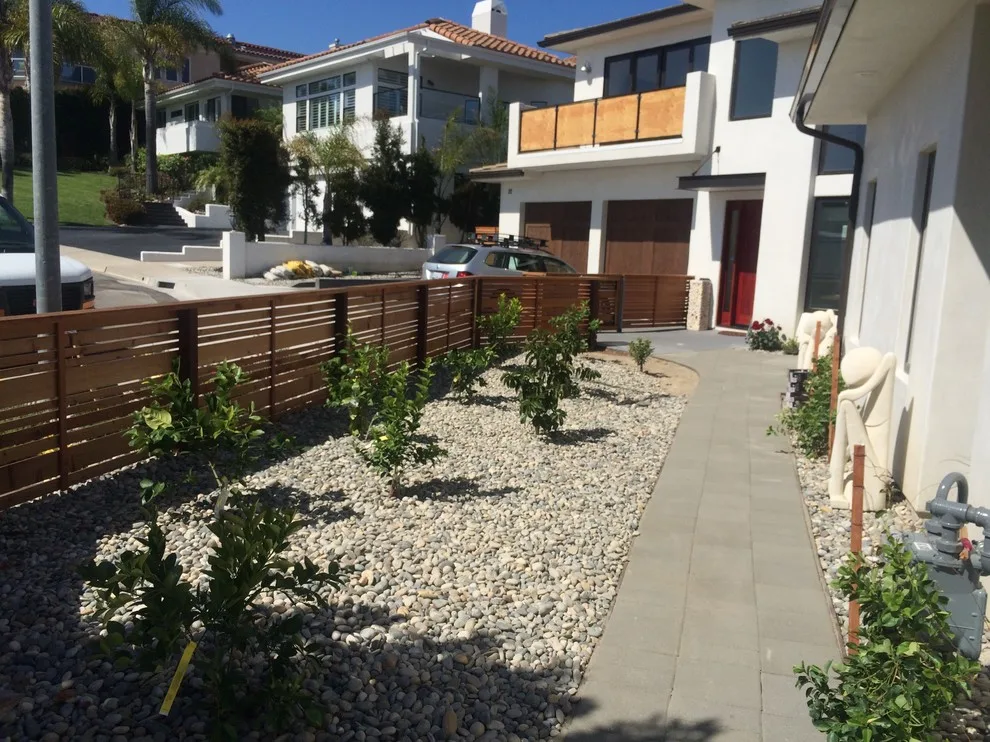 Dr. Hillel's Barrier by The Patio Cover Deck And Fence Co. - Photo 3