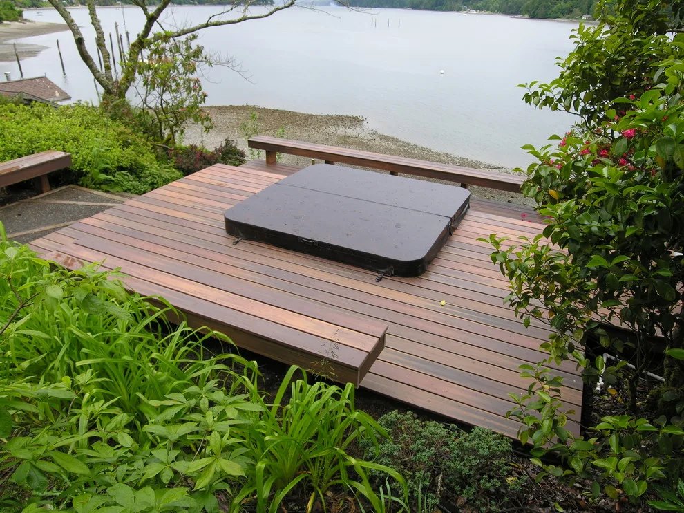 Heated Tub Display by Deck Builders Inc - Photo 12