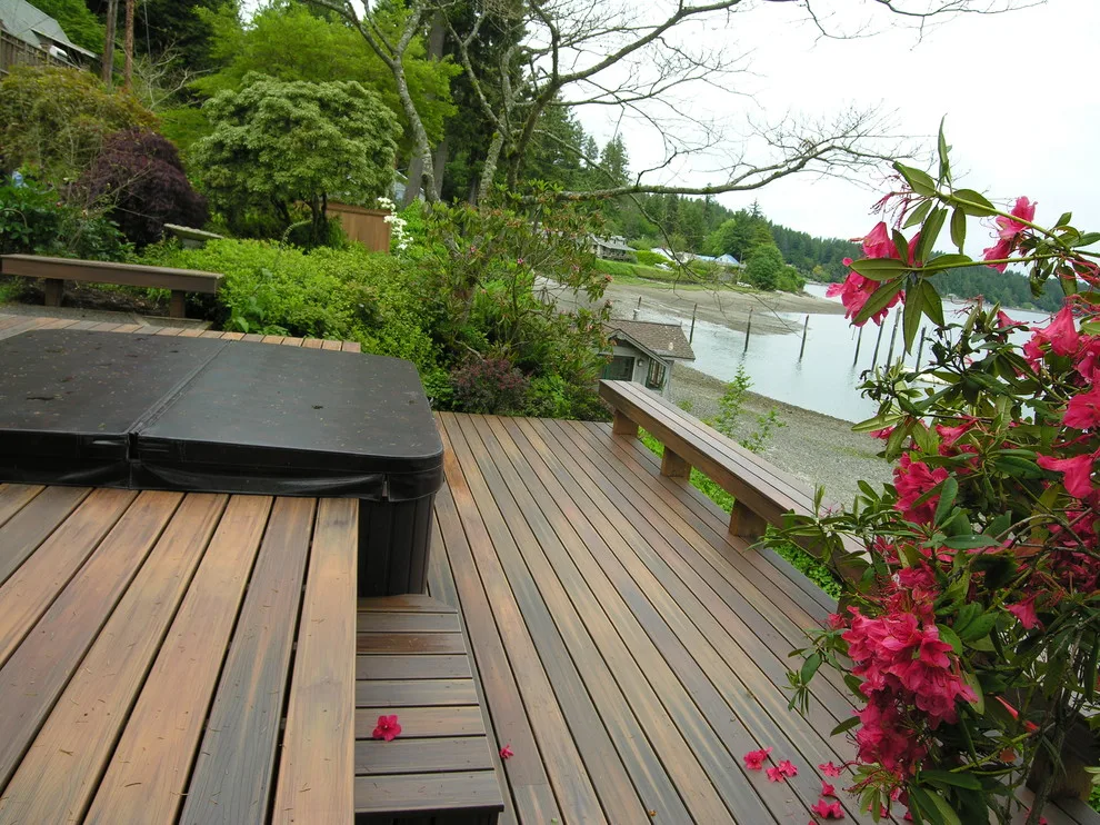 Heated Tub Display by Deck Builders Inc - Photo 11