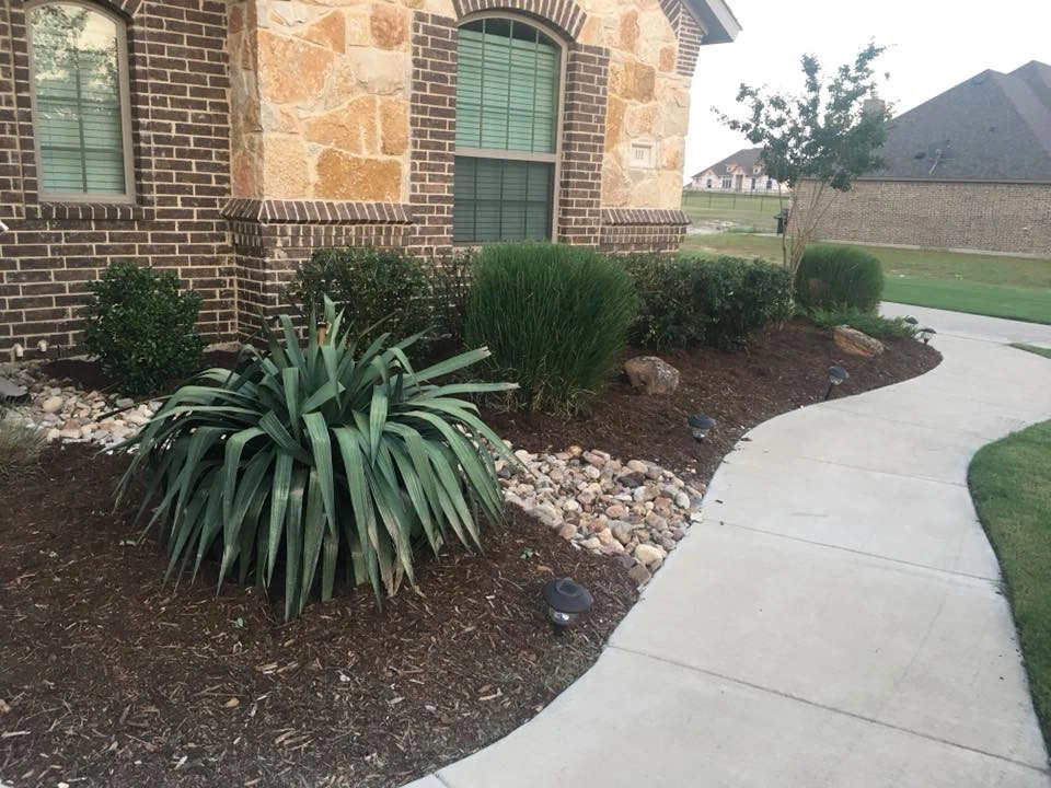 Silverado Lawn & Landscaping - Photo 9