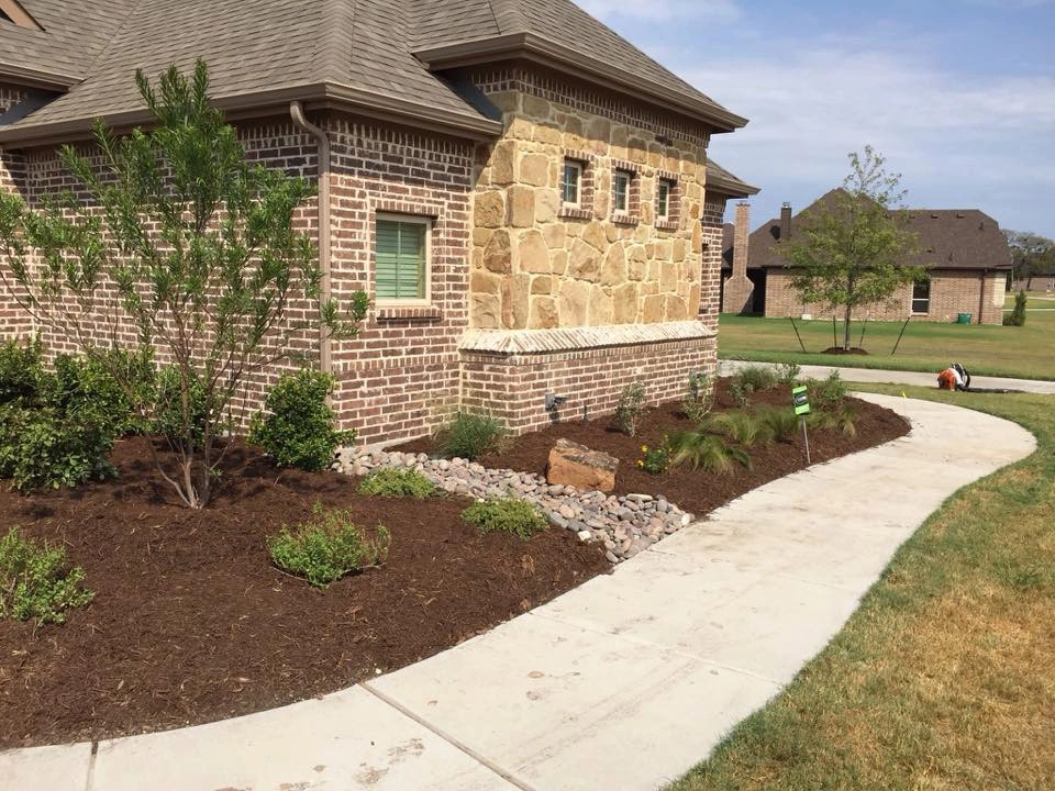 Silverado Lawn & Landscaping - Photo 14