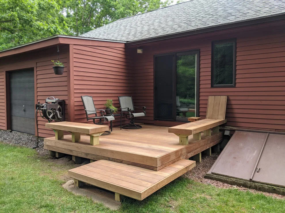 Curved Bench with Ipe Deck by Tight Knot Design Build LLC - Photo 4