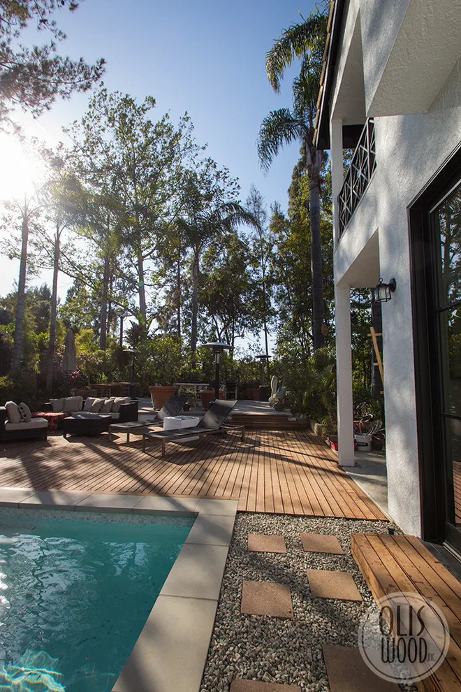 IPE Decking Featuring Integrated Steps by Olis Wood Inc. - Photo 57