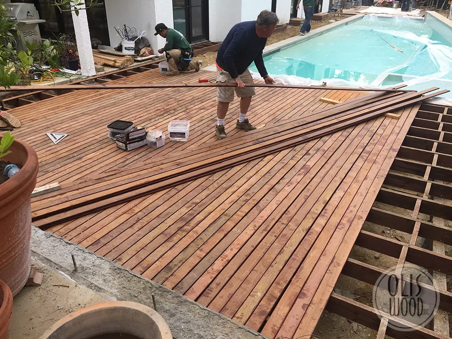 IPE Decking Featuring Integrated Steps by Olis Wood Inc. - Photo 19