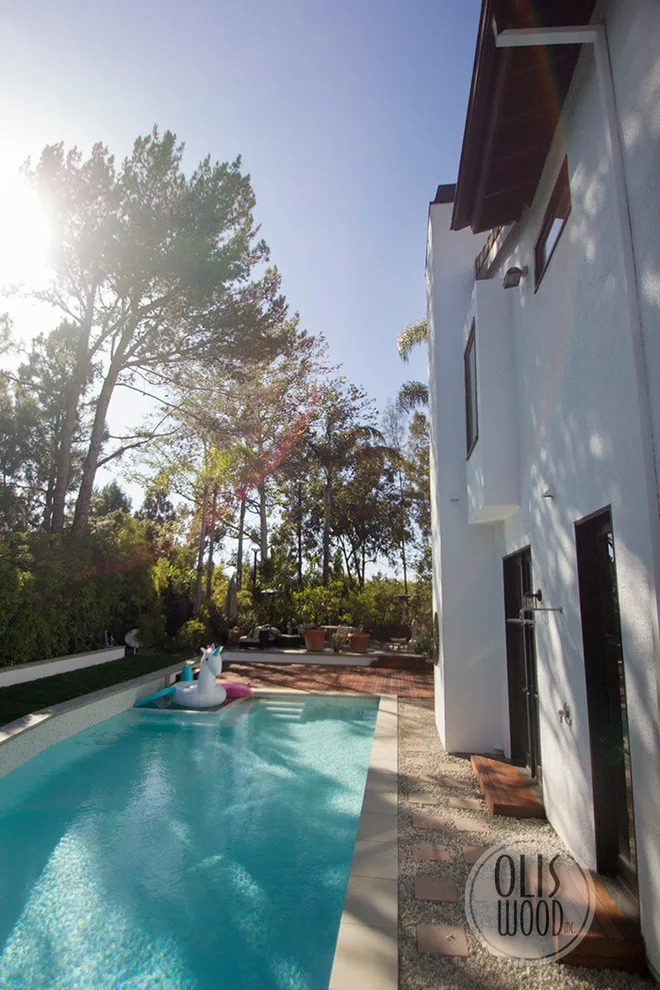 IPE Decking Featuring Integrated Steps by Olis Wood Inc. - Photo 64