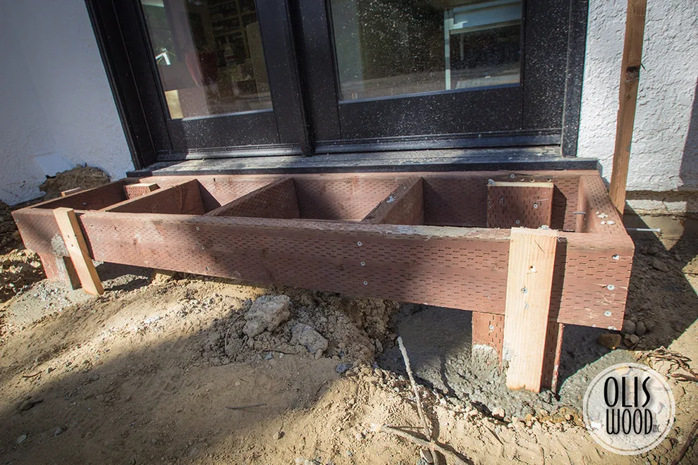 IPE Decking Featuring Integrated Steps by Olis Wood Inc. - Photo 37