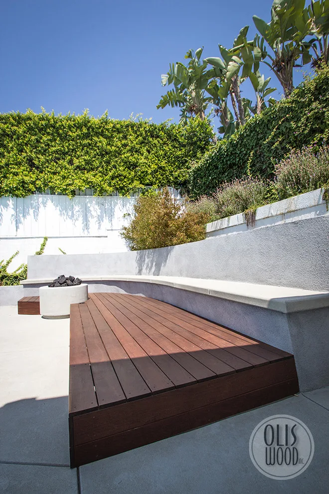 IPE Deck and Barbecue Area by Olis Wood Inc. - Photo 11